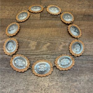 Vintage Women’s Native American-Style Concho Belt with Decorative Metal Details